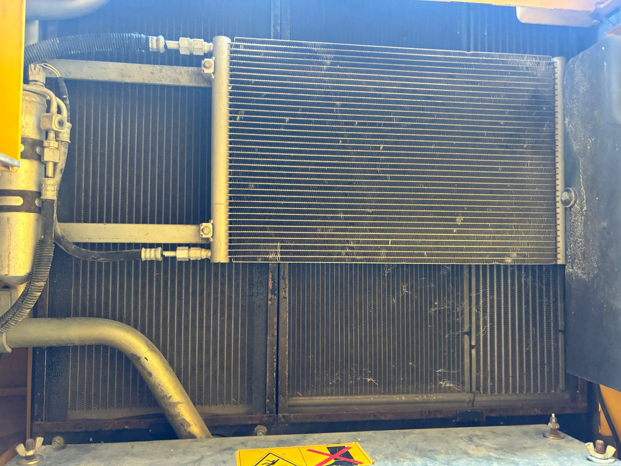 Leasing of NEW HOLLAND Kobelco E 215 B NEW HOLLAND Kobelco E 215 B: picture 10 Leasing of NEW HOLLAND Kobelco E 215 B NEW HOLLAND Kobelco E 215 B: picture 10