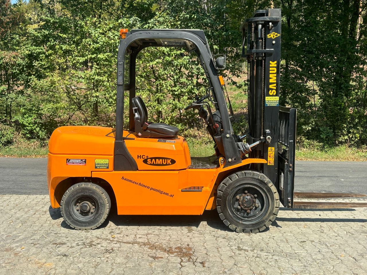 Samuk R 35 D - Diesel forklift: picture 2 Samuk R 35 D - Diesel forklift: picture 2