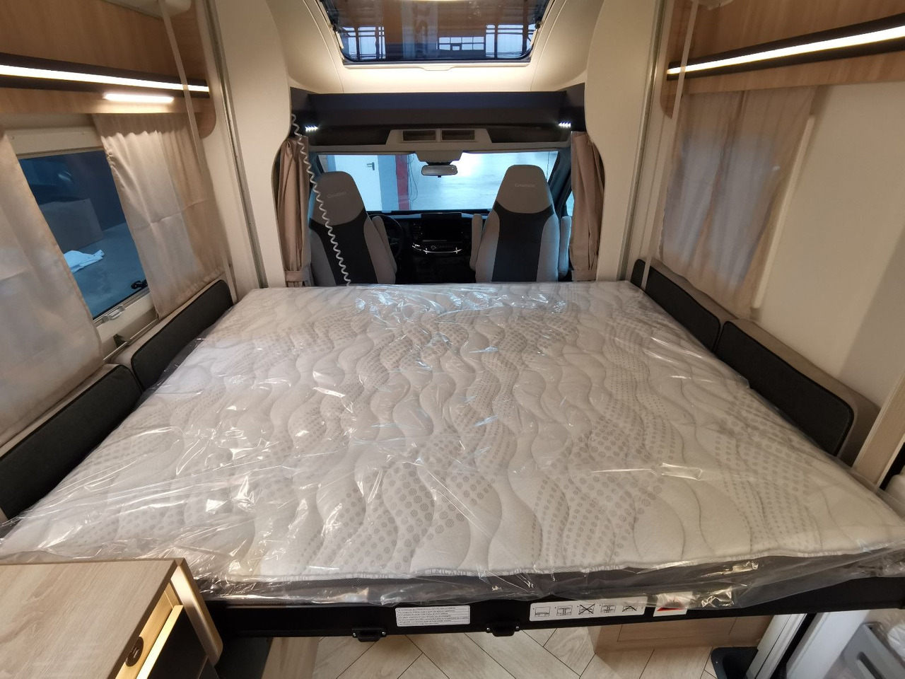 Semi-integrated motorhome Chausson 640 TITANIUM /- 2026 - / XXL - HUBBETT & RAUMBAD: picture 13