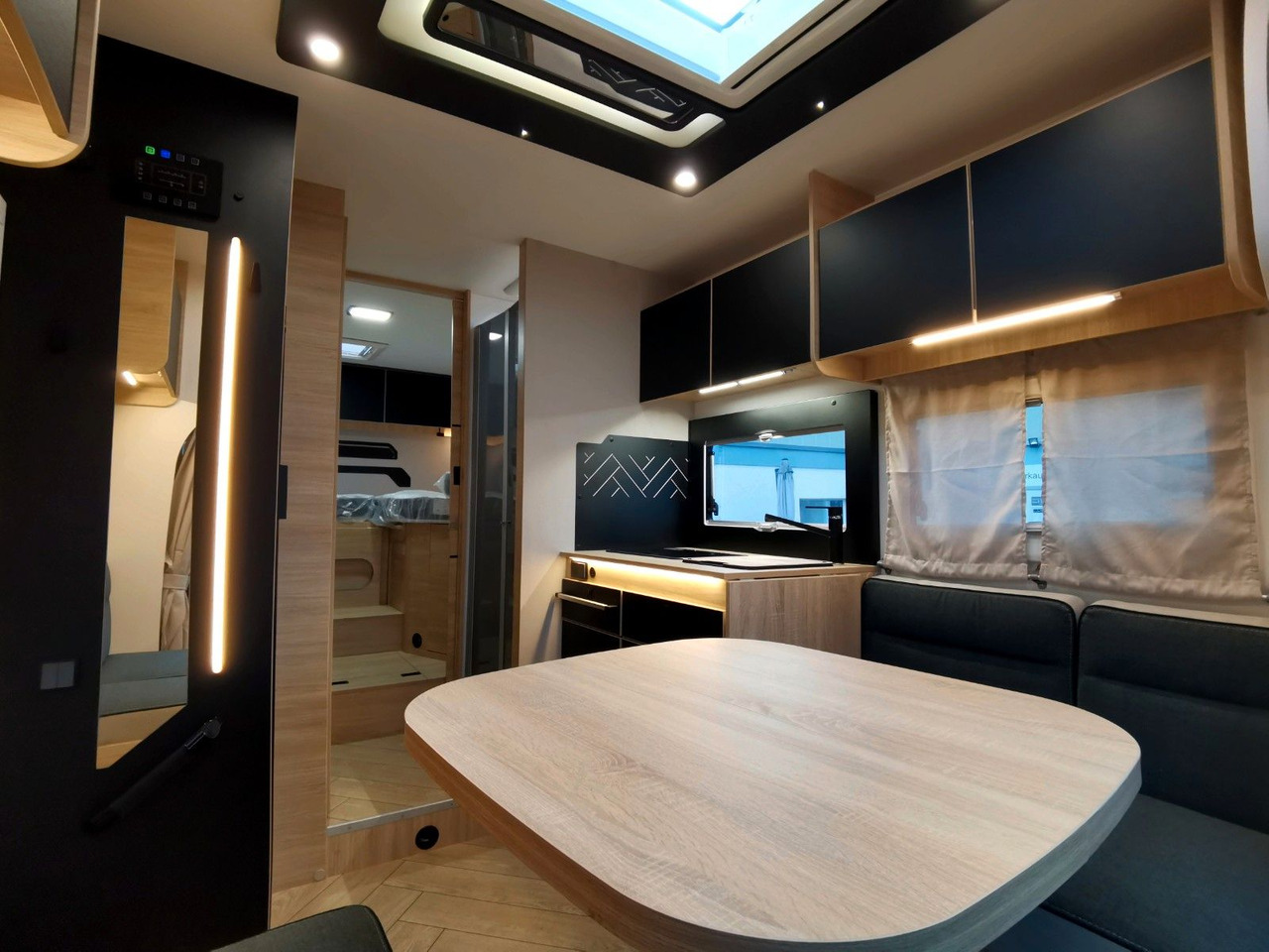 Semi-integrated motorhome Chausson 777 ETAPE LINE / -2025- / 165PS /  EINZELBETTEN: picture 12