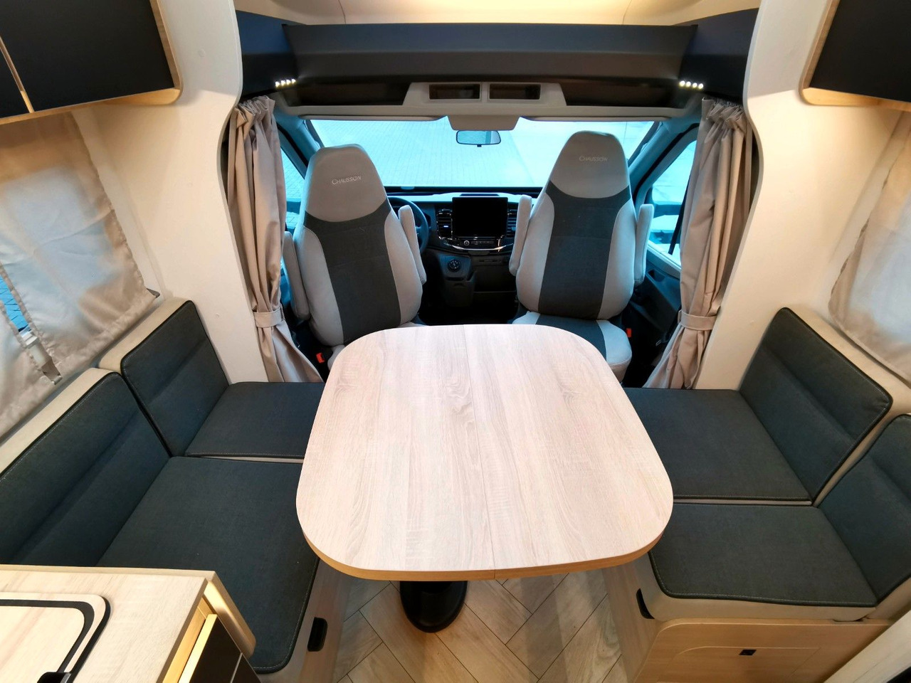Semi-integrated motorhome Chausson 777 ETAPE LINE / -2025- / 165PS /  EINZELBETTEN: picture 13