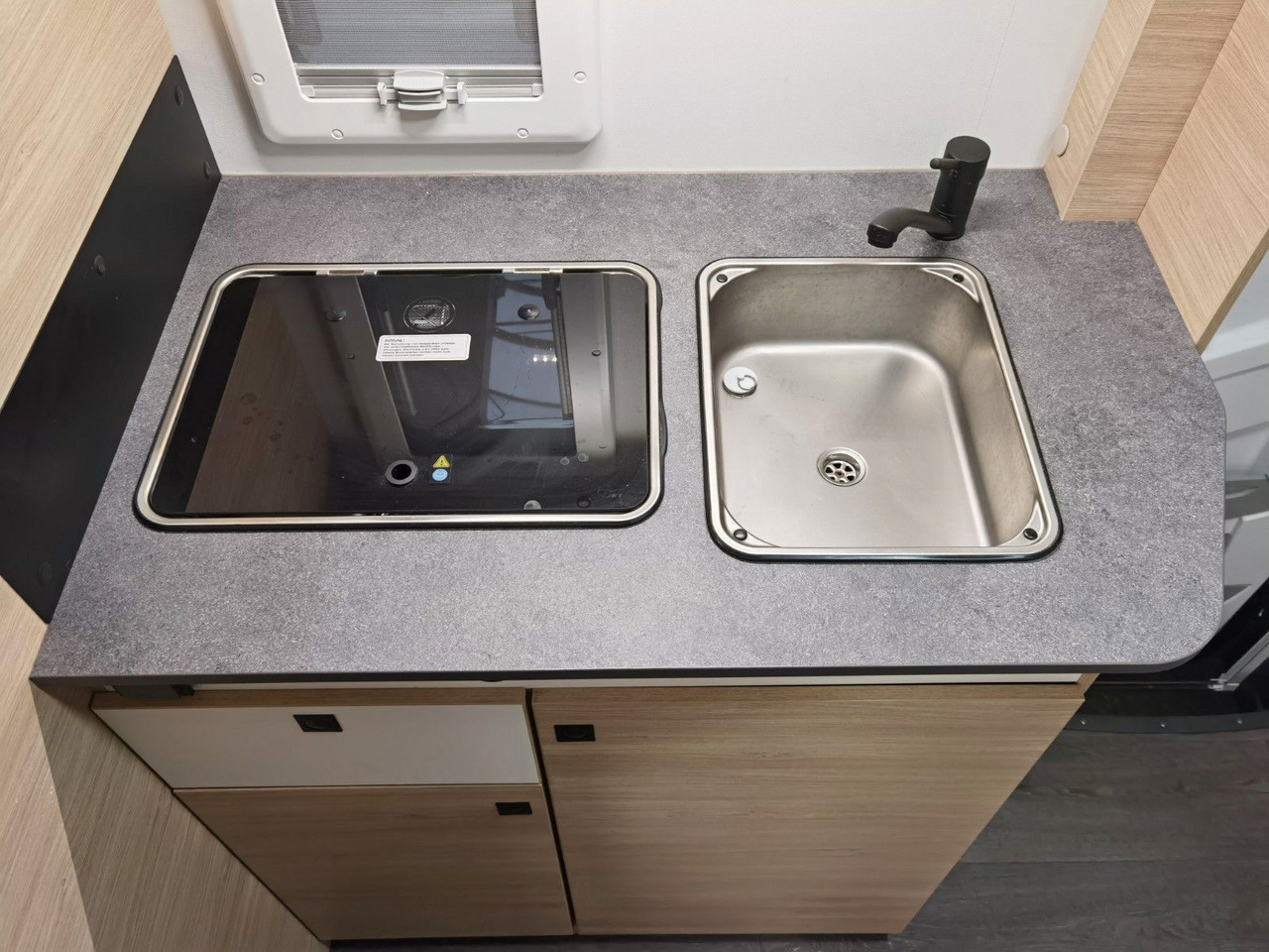 Alcove motorhome Chausson C 656 FIRST LINE /-2026-/140PS-8G./ ETAGENBETTEN: picture 22 Alcove motorhome Chausson C 656 FIRST LINE /-2026-/140PS-8G./ ETAGENBETTEN: picture 22