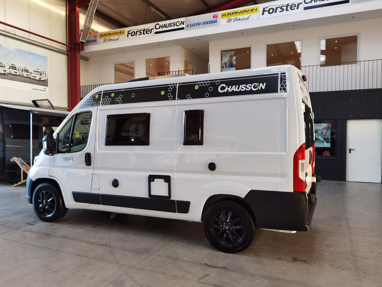Chausson V594 S FIRST LINE /-2025- / ZUBEHÖR & LOOK-PAKET - Campervan: picture 5 Chausson V594 S FIRST LINE /-2025- / ZUBEHÖR & LOOK-PAKET - Campervan: picture 5