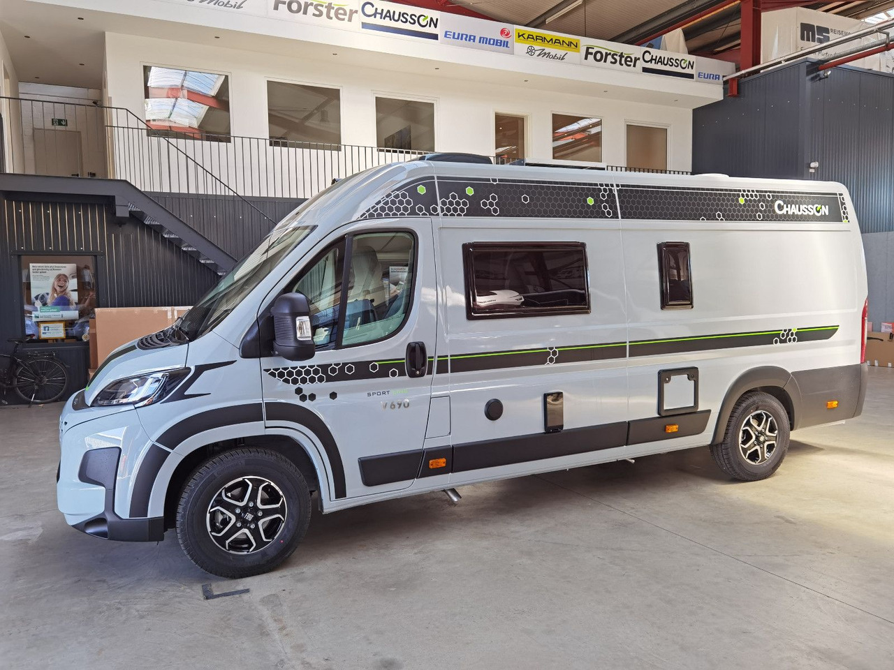 Chausson V690 SPORT LINE /-2025-/ 140PS- 8G / XXL-HUBBETT - Campervan: picture 4 Chausson V690 SPORT LINE /-2025-/ 140PS- 8G / XXL-HUBBETT - Campervan: picture 4