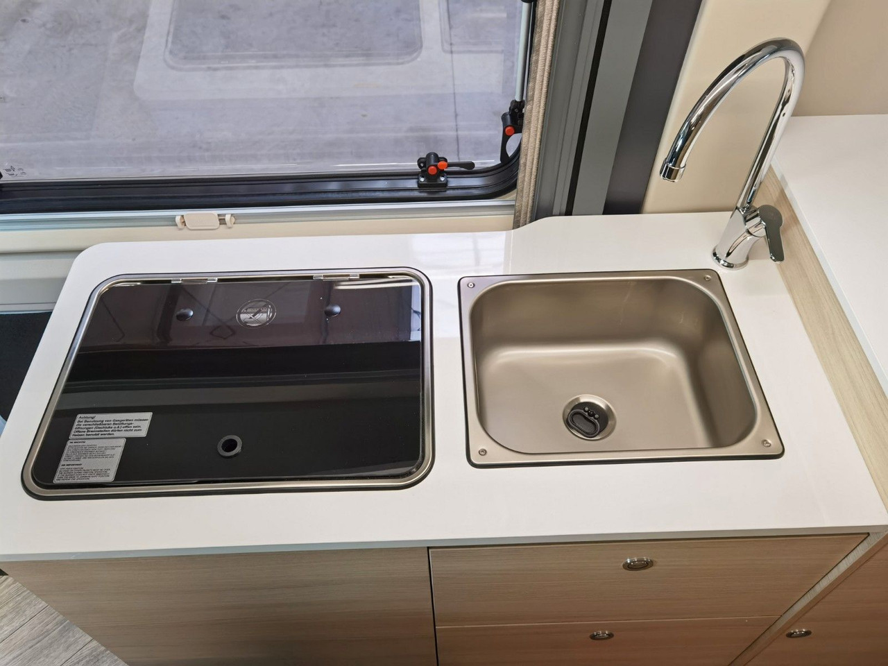 Campervan Chausson V697 FIRST LINE / ZUBEHÖR-PAKET / EINZELBETTEN: picture 16