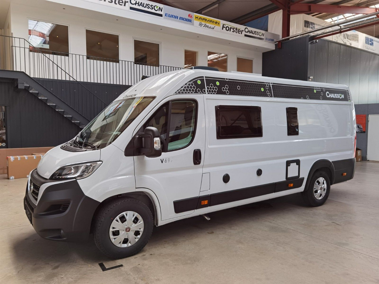 Campervan Chausson V697 FIRST LINE / ZUBEHÖR-PAKET / EINZELBETTEN: picture 6