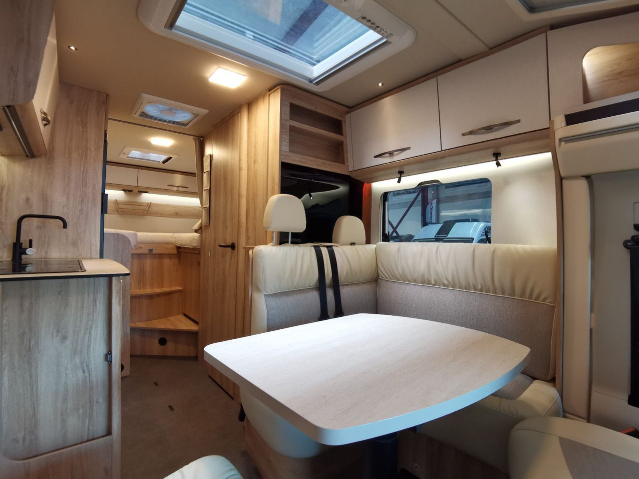 Semi-integrated motorhome Eura Mobil PROFILA T 660 EB / -2025-/ 140PS / MONDIAL-PAKET: picture 13 Semi-integrated motorhome Eura Mobil PROFILA T 660 EB / -2025-/ 140PS / MONDIAL-PAKET: picture 13