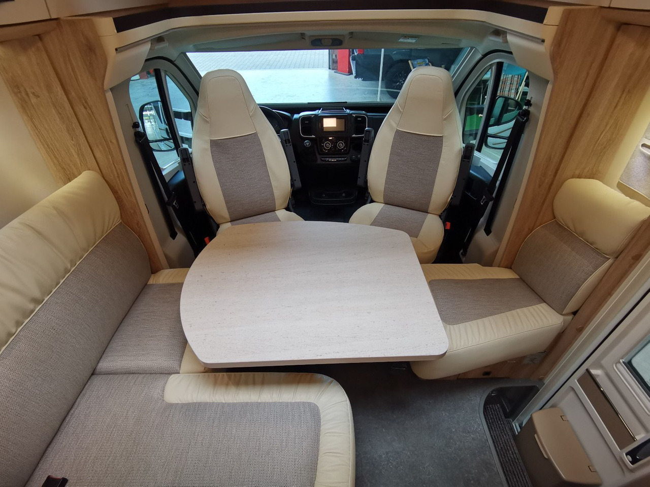 Semi-integrated motorhome Eura Mobil PROFILA T 660 EB / -2025-/ 140PS / MONDIAL-PAKET: picture 14 Semi-integrated motorhome Eura Mobil PROFILA T 660 EB / -2025-/ 140PS / MONDIAL-PAKET: picture 14