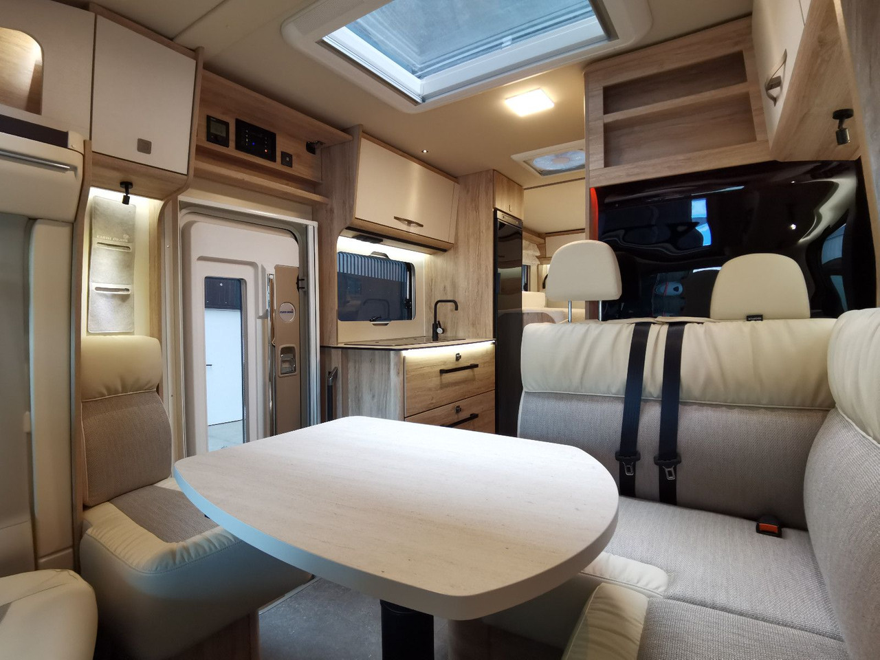 Semi-integrated motorhome Eura Mobil PROFILA T 660 EB / -2025-/ 140PS / MONDIAL-PAKET: picture 15 Semi-integrated motorhome Eura Mobil PROFILA T 660 EB / -2025-/ 140PS / MONDIAL-PAKET: picture 15