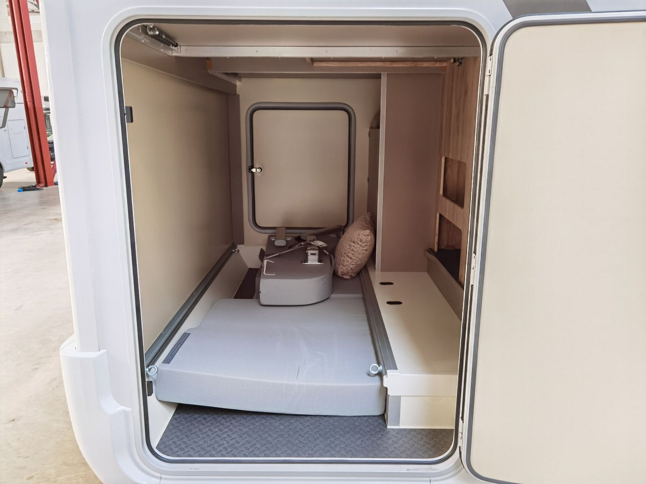 Semi-integrated motorhome Eura Mobil PROFILA T 660 EB / -2025-/ 140PS / MONDIAL-PAKET: picture 11 Semi-integrated motorhome Eura Mobil PROFILA T 660 EB / -2025-/ 140PS / MONDIAL-PAKET: picture 11