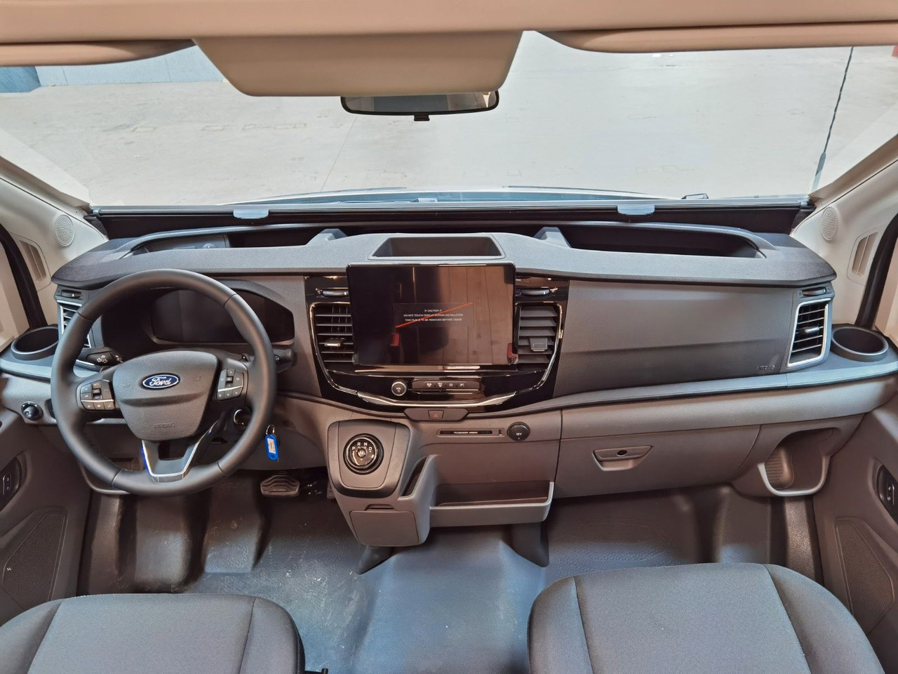 Semi-integrated motorhome Forster T 669 EBN COUPÈ / -2025-/165PS/ SILVER - EDITION: picture 11