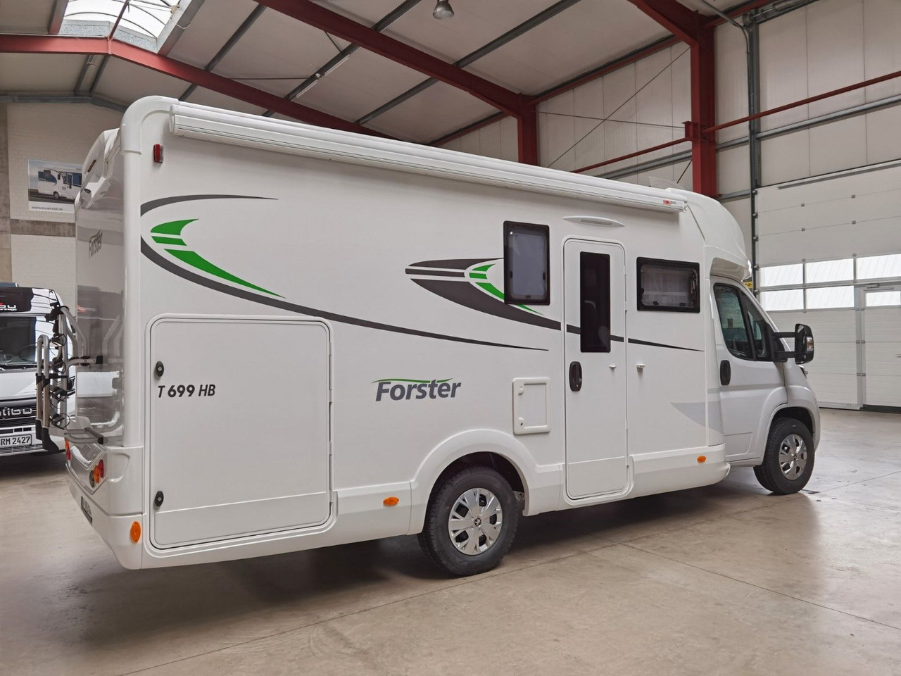 Forster T 699 HB / 140PS / EB- HUBBETT & HECKBETT - Semi-integrated motorhome: picture 4 Forster T 699 HB / 140PS / EB- HUBBETT & HECKBETT - Semi-integrated motorhome: picture 4