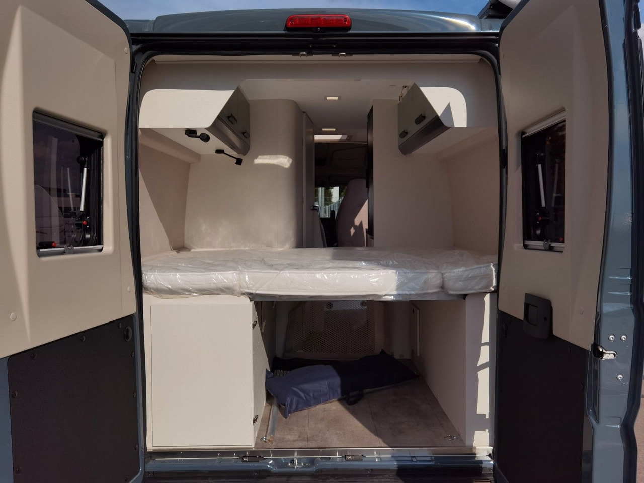 Campervan Karmann DAVIS 590 TRENDSTYLE / -MODELL 2026-/ PLUS-PAKET: picture 11 Campervan Karmann DAVIS 590 TRENDSTYLE / -MODELL 2026-/ PLUS-PAKET: picture 11