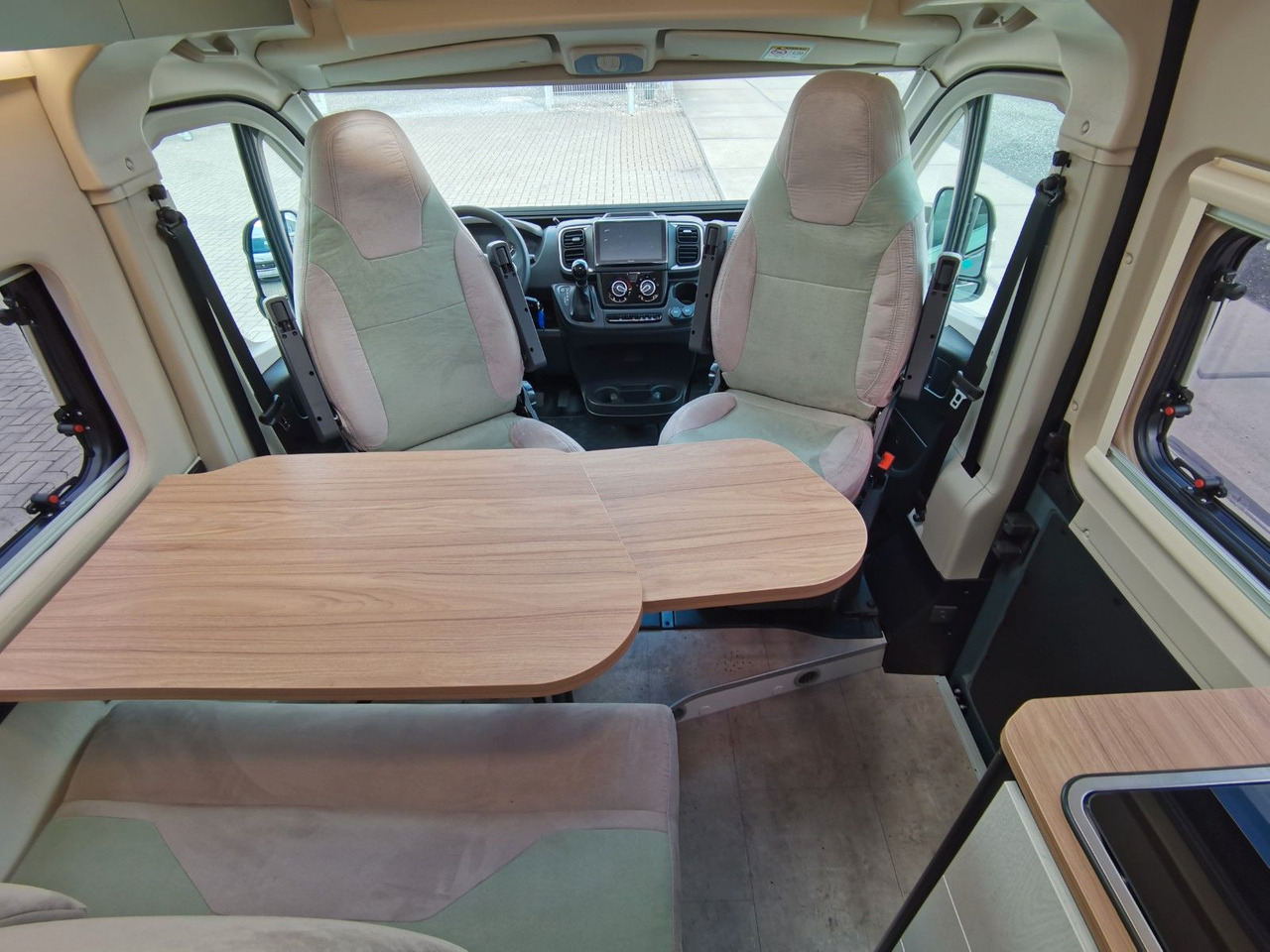 Campervan Karmann DAVIS 590 TRENDSTYLE / -MODELL 2026-/ PLUS-PAKET: picture 13 Campervan Karmann DAVIS 590 TRENDSTYLE / -MODELL 2026-/ PLUS-PAKET: picture 13