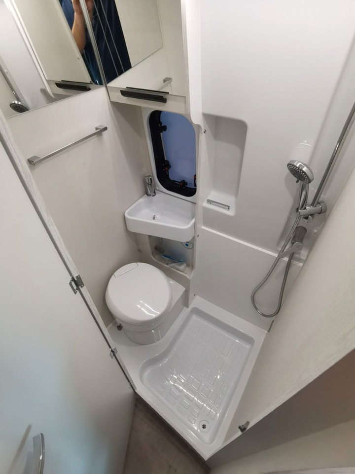 Leasing of Karmann DAVIS 590 TRENDSTYLE / -MODELL 2026-/ PLUS-PAKET Karmann DAVIS 590 TRENDSTYLE / -MODELL 2026-/ PLUS-PAKET: picture 21 Leasing of Karmann DAVIS 590 TRENDSTYLE / -MODELL 2026-/ PLUS-PAKET Karmann DAVIS 590 TRENDSTYLE / -MODELL 2026-/ PLUS-PAKET: picture 21