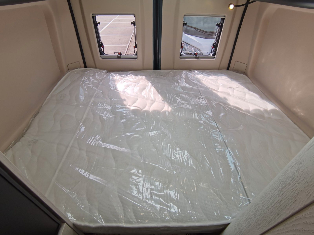 Campervan Karmann DAVIS 590 TRENDSTYLE / -MODELL 2026-/ PLUS-PAKET: picture 18 Campervan Karmann DAVIS 590 TRENDSTYLE / -MODELL 2026-/ PLUS-PAKET: picture 18