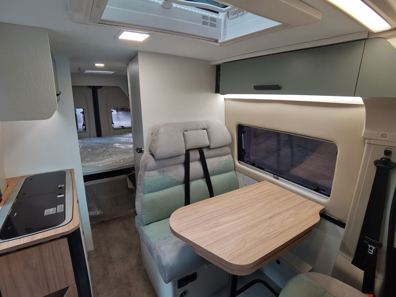 Leasing of Karmann DAVIS 590 TRENDSTYLE / -MODELL 2026-/ PLUS-PAKET Karmann DAVIS 590 TRENDSTYLE / -MODELL 2026-/ PLUS-PAKET: picture 18 Leasing of Karmann DAVIS 590 TRENDSTYLE / -MODELL 2026-/ PLUS-PAKET Karmann DAVIS 590 TRENDSTYLE / -MODELL 2026-/ PLUS-PAKET: picture 18