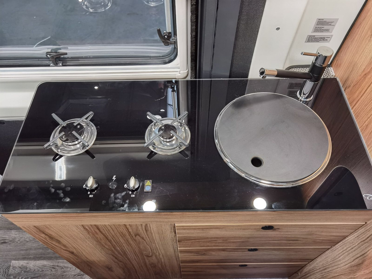 Karmann DEXTER 600 /2026/8G.AUTOM./ EINZELBETTEN  5.99M - Campervan: picture 5 Karmann DEXTER 600 /2026/8G.AUTOM./ EINZELBETTEN  5.99M - Campervan: picture 5