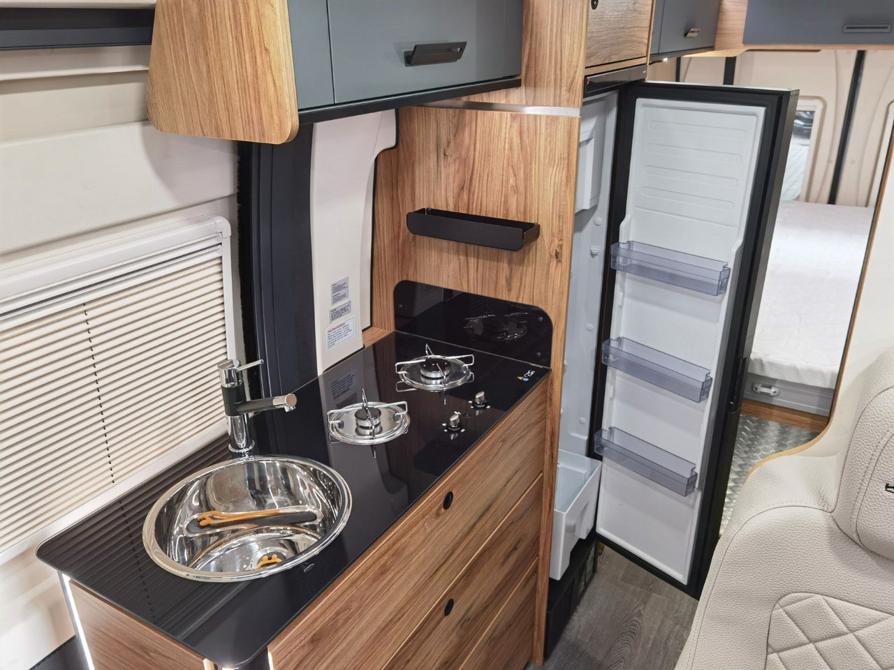 Campervan Karmann DEXTER 635 / -2026- / HUBBETT & BIKE-GARAGE: picture 17