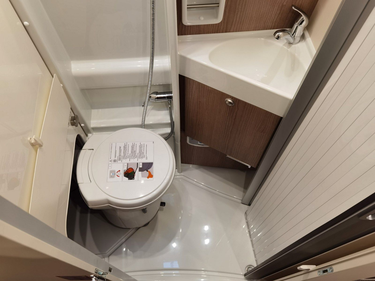 New Campervan Malibu VAN DIVERSITY GT- 640 LE K /NAVIGATION & KEYLESS Malibu VAN DIVERSITY GT- 640 LE K /NAVIGATION & KEYLESS: picture 18
