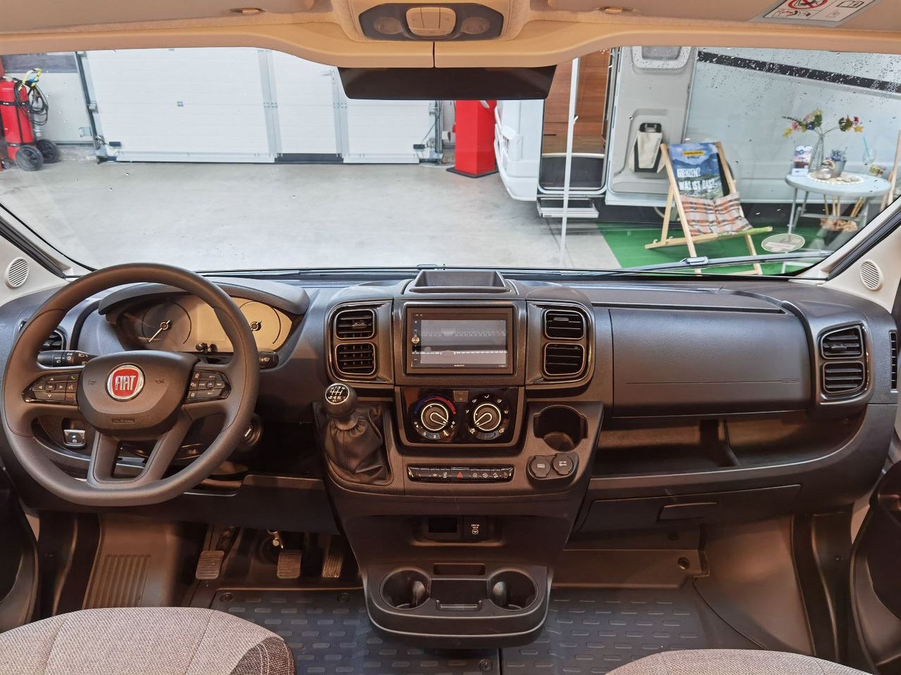 New Campervan Weinsberg CARABUS 600 MQ /140PS / CARE-DRIVE-PAKET ADVANCE: picture 9