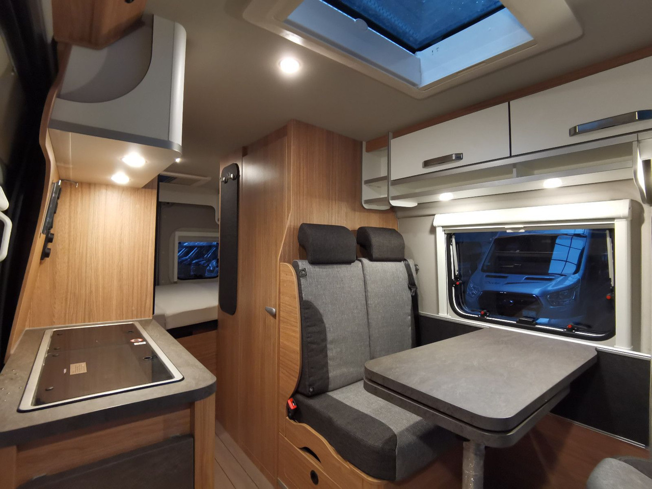 New Campervan Weinsberg CARABUS 600 MQ /140PS / CARE-DRIVE-PAKET ADVANCE: picture 12