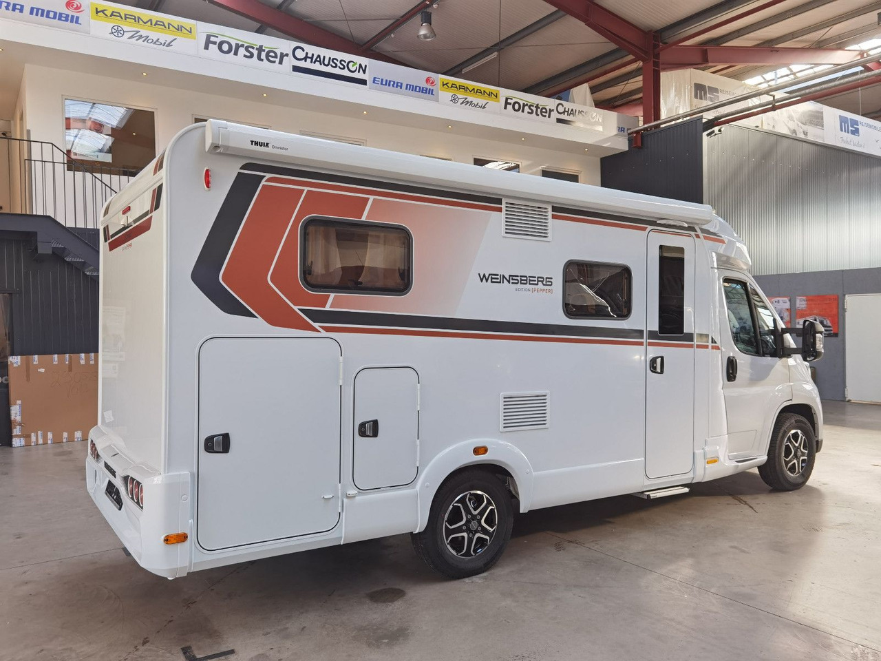 Weinsberg CARACOMPACT 600 MEG EDITION PEPPER / MODELL 2025 - Semi-integrated motorhome: picture 4 Weinsberg CARACOMPACT 600 MEG EDITION PEPPER / MODELL 2025 - Semi-integrated motorhome: picture 4