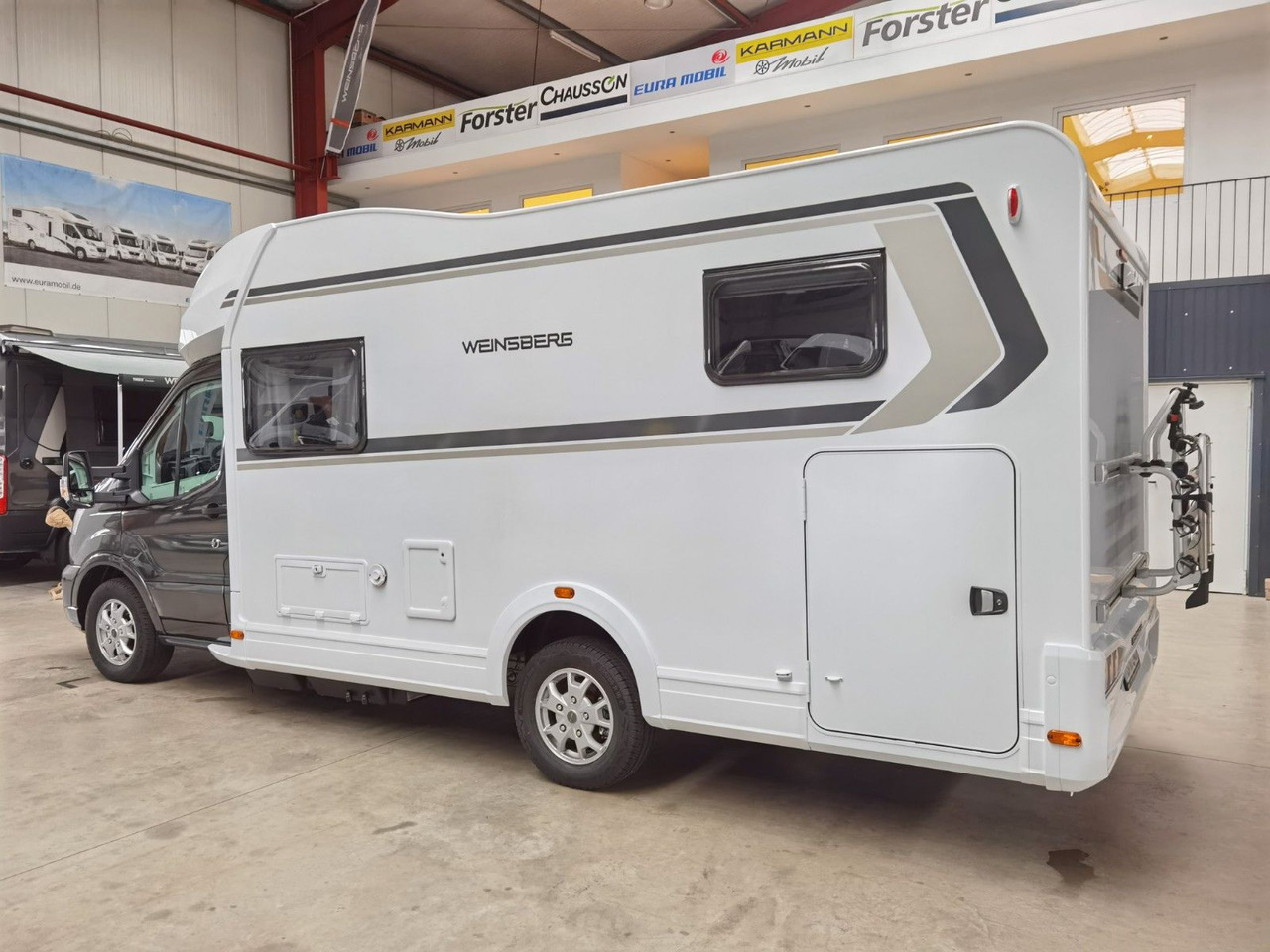 Weinsberg CARASUITE 650 MEG/155-DSG/EINZELBETTEN & HUBBETT - Semi-integrated motorhome: picture 5 Weinsberg CARASUITE 650 MEG/155-DSG/EINZELBETTEN & HUBBETT - Semi-integrated motorhome: picture 5
