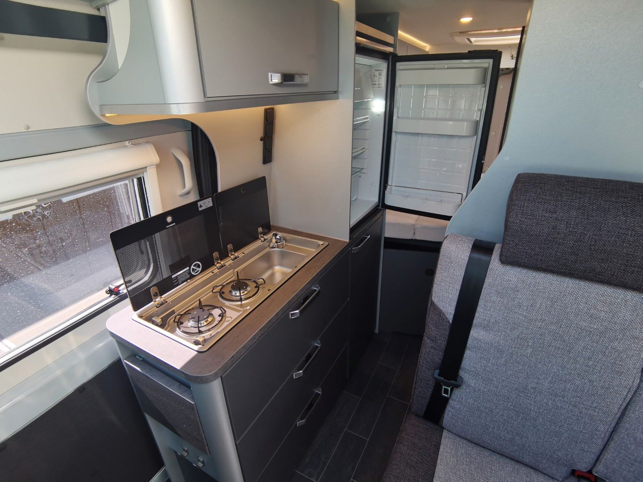 Campervan Weinsberg CARATOUR 600 MQ /165PS /FUNCTION & VOLTAGE PAKET: picture 15