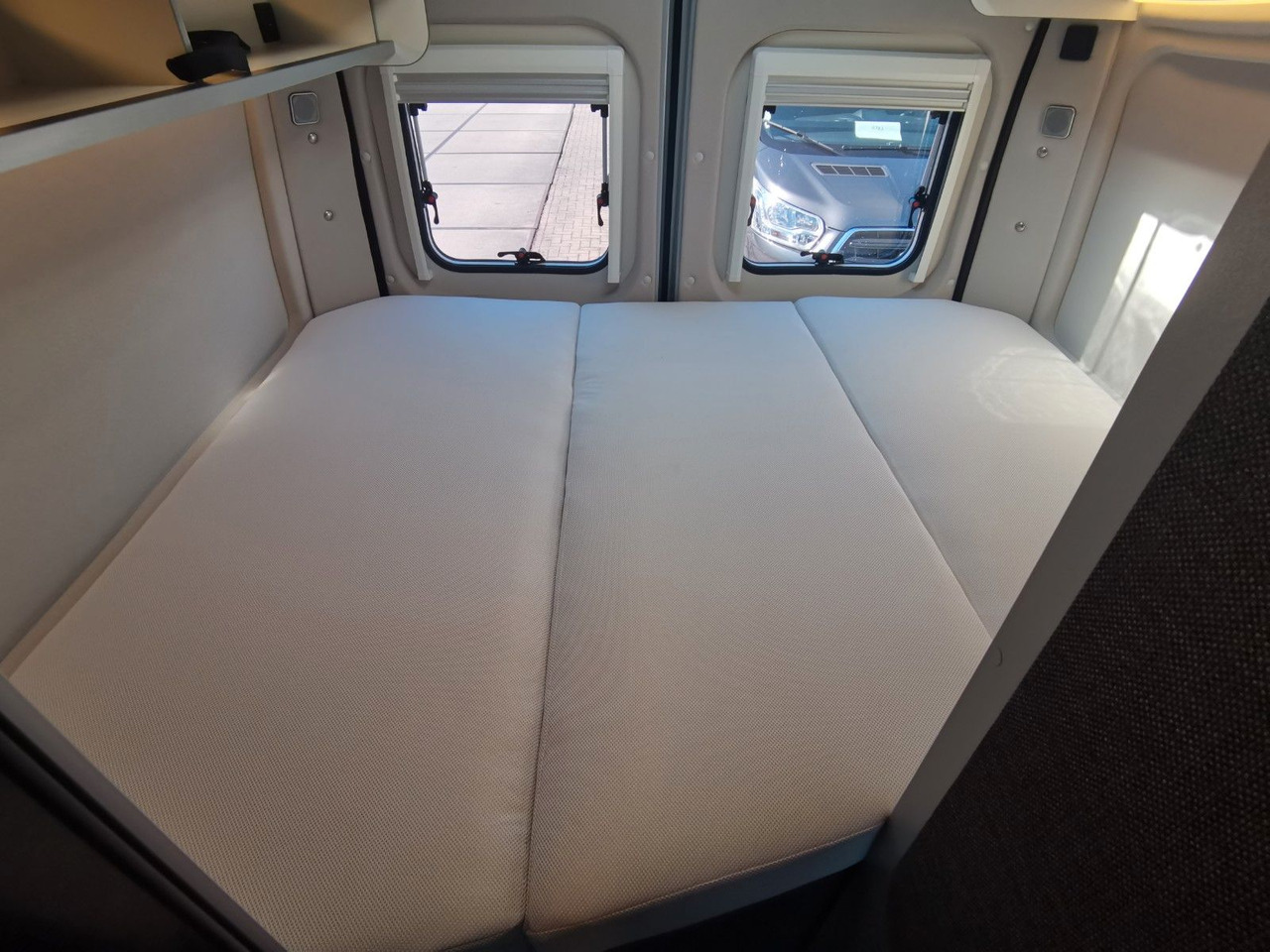 Campervan Weinsberg CARATOUR 600 MQ /165PS /FUNCTION & VOLTAGE PAKET: picture 18