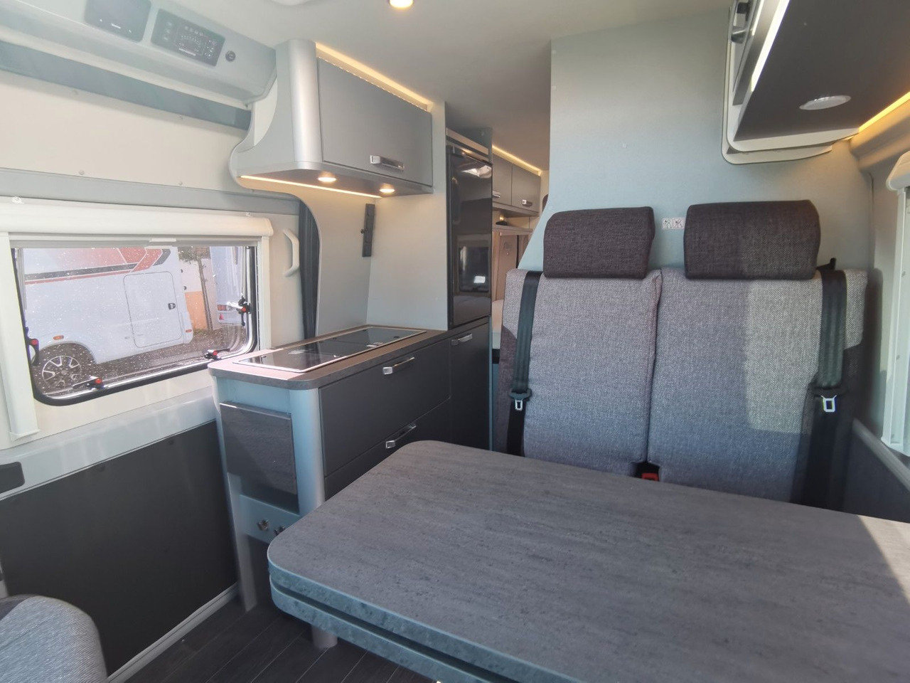 Campervan Weinsberg CARATOUR 600 MQ /165PS /FUNCTION & VOLTAGE PAKET: picture 14