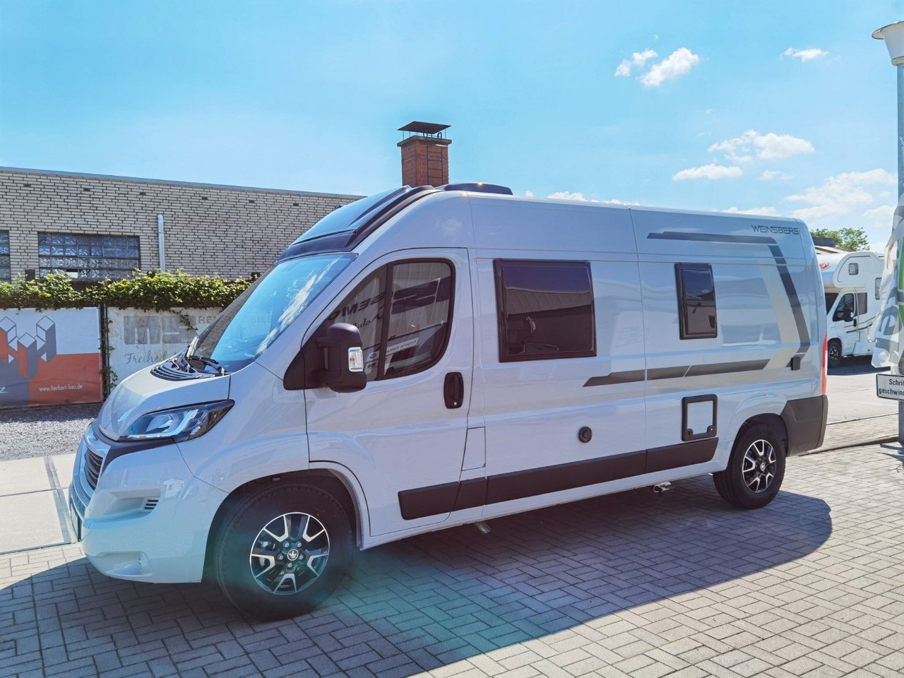 Campervan Weinsberg CARATOUR 600 MQ /165PS /FUNCTION & VOLTAGE PAKET: picture 6