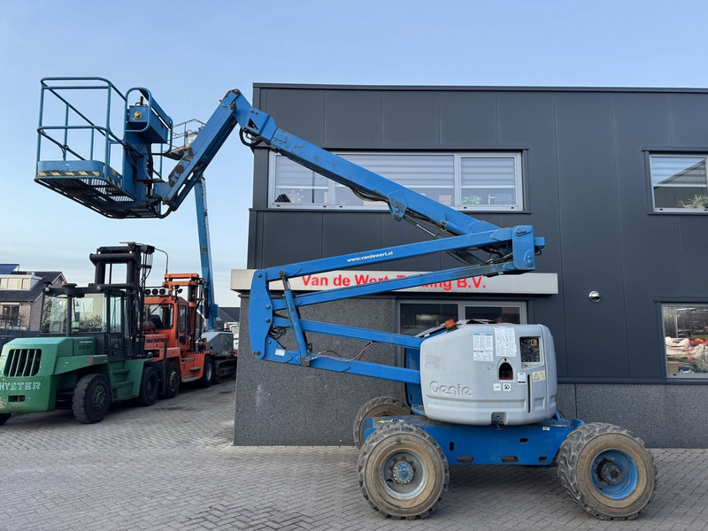 Genie Z45/25J Knikarmhoogwerker 16M werkhoogte 4X4 Deutz Diesel 2000 - Articulated boom lift: picture 5 Genie Z45/25J Knikarmhoogwerker 16M werkhoogte 4X4 Deutz Diesel 2000 - Articulated boom lift: picture 5