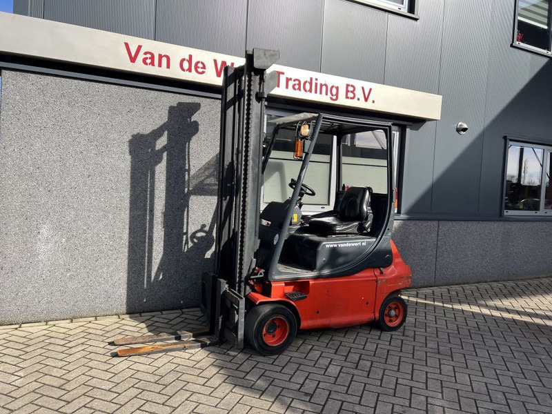 Linde E20P Heftruck Linde E20P Duplo 400 Sideshift elektrisch - Electric forklift: picture 2 Linde E20P Heftruck Linde E20P Duplo 400 Sideshift elektrisch - Electric forklift: picture 2