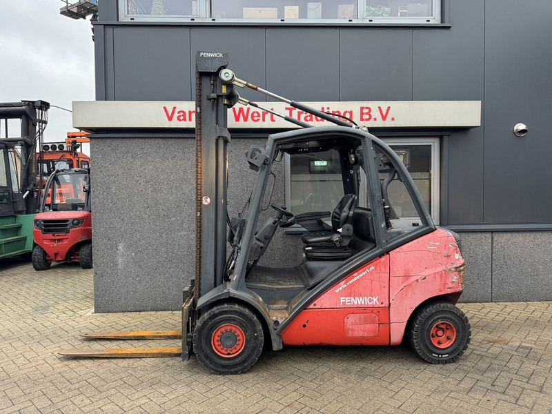 Linde H30D Duplo 440 Sideshift VW Diesel 2007 - Diesel forklift: picture 1 Linde H30D Duplo 440 Sideshift VW Diesel 2007 - Diesel forklift: picture 1