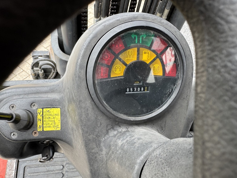 LPG forklift Linde H30T-03 Triplo 475 Freelift/Sideshift/4e functie LPG 1998: picture 14