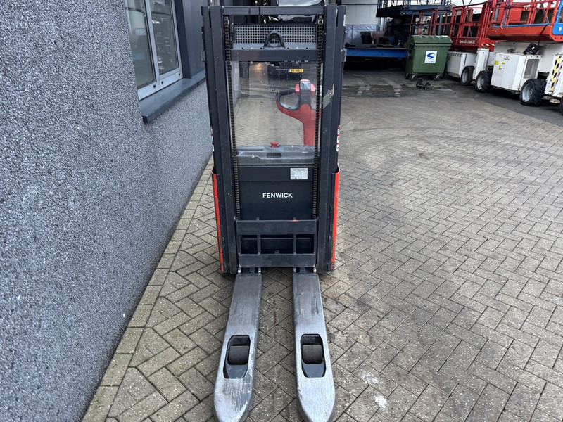 Linde L10B Stapelaar Duplo 250 elektrisch 2018 - Stacker: picture 5 Linde L10B Stapelaar Duplo 250 elektrisch 2018 - Stacker: picture 5