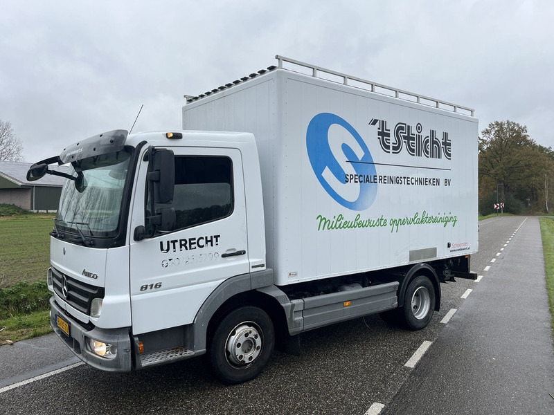 Mercedes-Benz Atego 816 bakwagen 2x hogedruk heet water pompen WATERKRACHT FOCS DIESEL 2008 - Box truck: picture 2 Mercedes-Benz Atego 816 bakwagen 2x hogedruk heet water pompen WATERKRACHT FOCS DIESEL 2008 - Box truck: picture 2