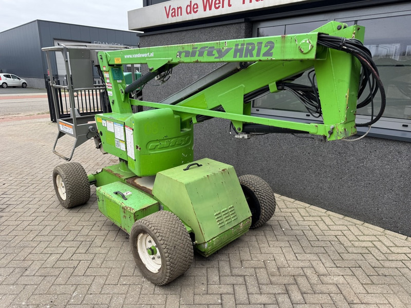 Niftylift HR12NDE Knikarmhoogwerker / Arbeitsbuhne HYBRIDE Kubota diesel 4x2 2014 - Articulated boom lift: picture 4 Niftylift HR12NDE Knikarmhoogwerker / Arbeitsbuhne HYBRIDE Kubota diesel 4x2 2014 - Articulated boom lift: picture 4