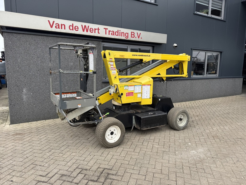 Niftylift HR12NDE Knikarmhoogwerker / Arbeitsbuhne HYBRIDE Kubota diesel 4x2 2014 - Articulated boom lift: picture 2 Niftylift HR12NDE Knikarmhoogwerker / Arbeitsbuhne HYBRIDE Kubota diesel 4x2 2014 - Articulated boom lift: picture 2