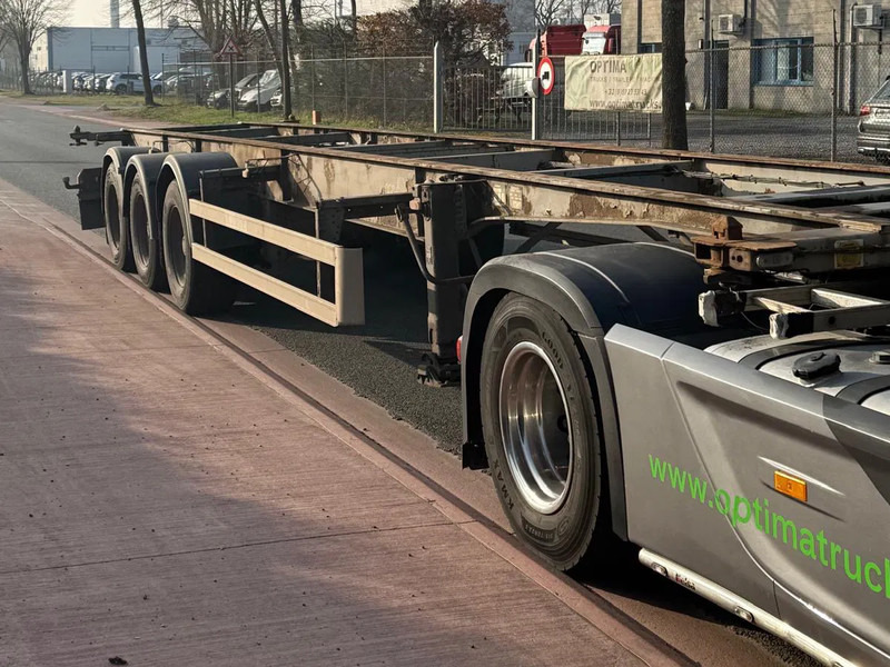 Fruehauf Containertransport - Container transporter/ Swap body semi-trailer: picture 5 Fruehauf Containertransport - Container transporter/ Swap body semi-trailer: picture 5