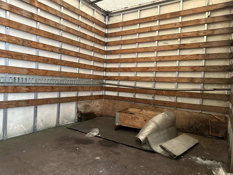 MAN TGL 10.180 - Box truck: picture 5 MAN TGL 10.180 - Box truck: picture 5