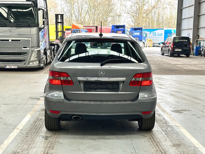 Mercedes-Benz B-Klasse 180 CDI - Saloon car: picture 4 Mercedes-Benz B-Klasse 180 CDI - Saloon car: picture 4