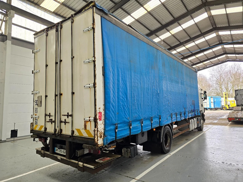 Scania R94-260 - Curtain side truck: picture 5 Scania R94-260 - Curtain side truck: picture 5