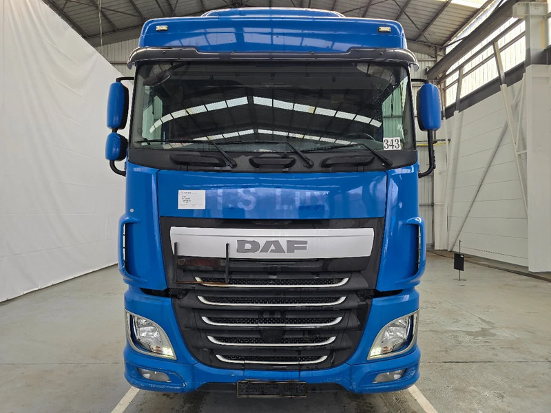 DAF XF 440 EURO 6 / AIRCO - Tractor unit: picture 2 DAF XF 440 EURO 6 / AIRCO - Tractor unit: picture 2