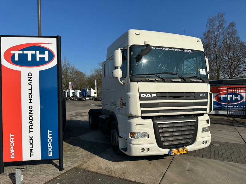 DAF XF105.410 SpaceCab Manual gearbox + Intarder - Tractor unit: picture 1 DAF XF105.410 SpaceCab Manual gearbox + Intarder - Tractor unit: picture 1