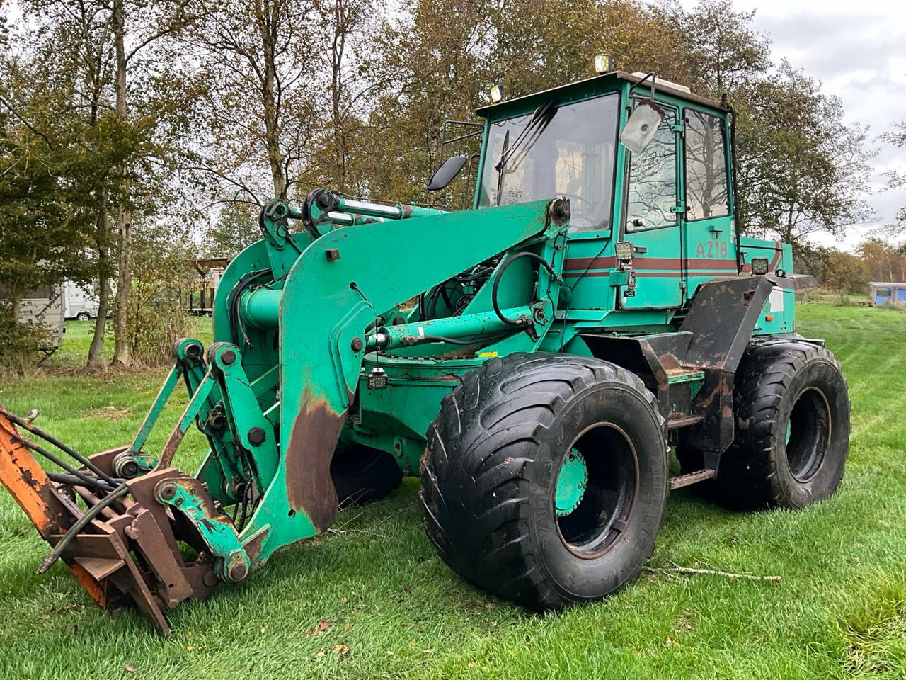 1996 AHLMANN AZ18 SHOVEL - Wheel loader: picture 4 1996 AHLMANN AZ18 SHOVEL - Wheel loader: picture 4