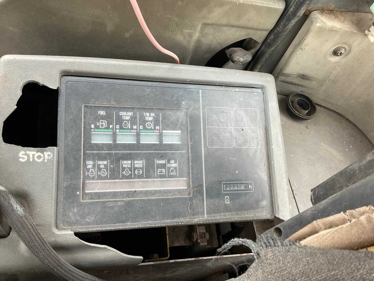 Wheel loader 1996 KOMATSU WH320-3H WHEEL LOADER: picture 14 Wheel loader 1996 KOMATSU WH320-3H WHEEL LOADER: picture 14