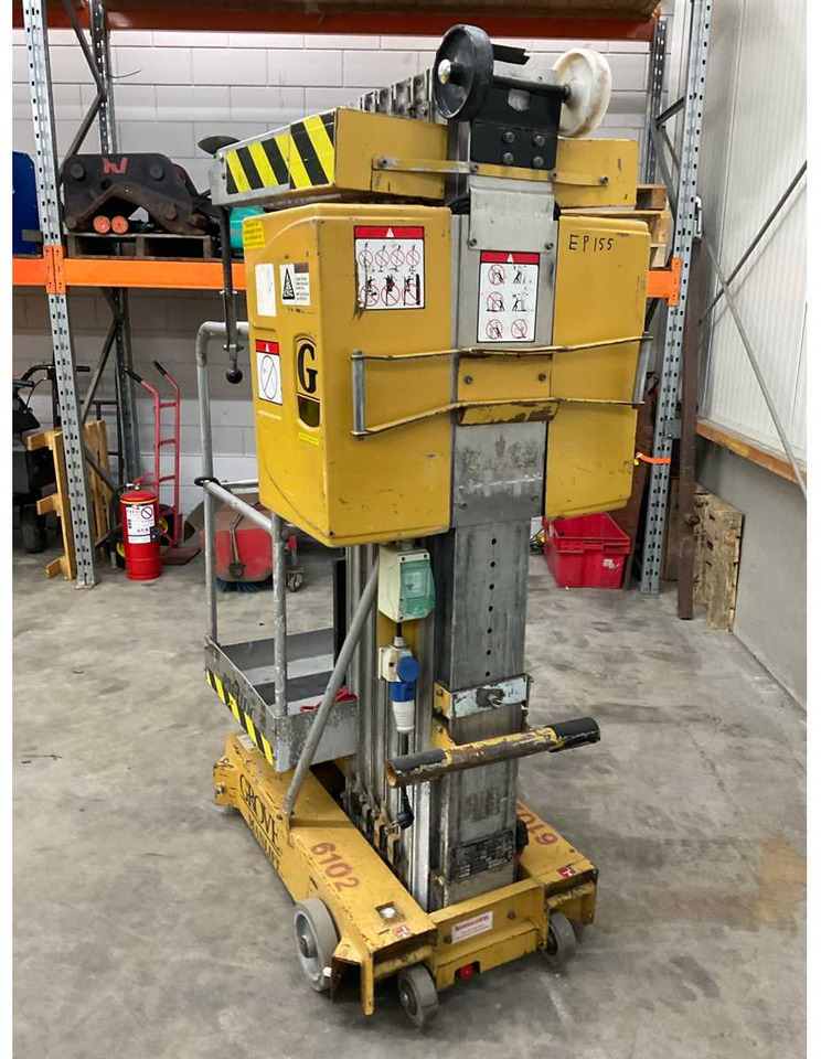 1998 GROVE MANLIFT PM31DC AERIAL WORK PLATFORM - Aerial platform: picture 2 1998 GROVE MANLIFT PM31DC AERIAL WORK PLATFORM - Aerial platform: picture 2