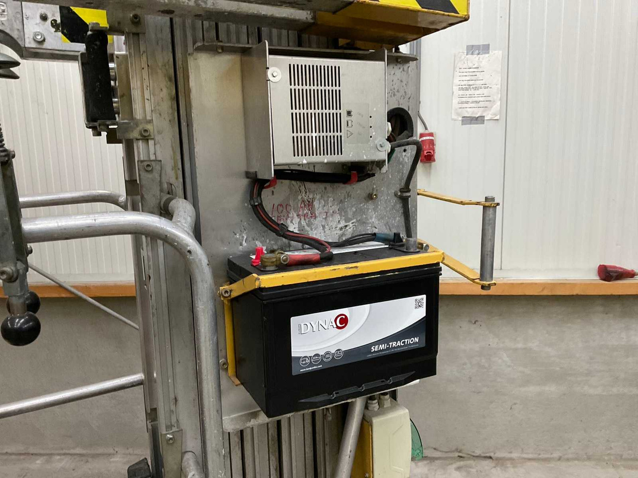 1998 GROVE MANLIFT PM31DC AERIAL WORK PLATFORM - Aerial platform: picture 4 1998 GROVE MANLIFT PM31DC AERIAL WORK PLATFORM - Aerial platform: picture 4